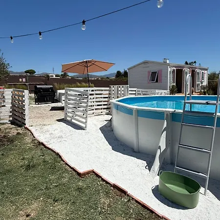 בית נופש La Finquilla Holidays אסטפונה